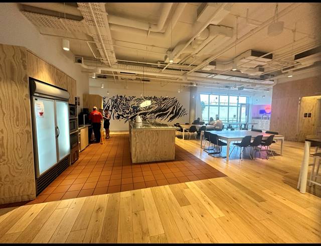 200M² OFFICE TO LET IN ROSEBANK
